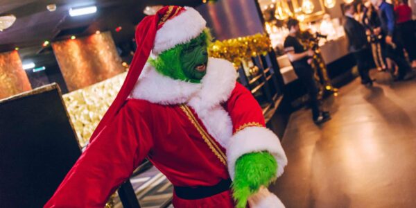 Christmas-Grinch-Performer
