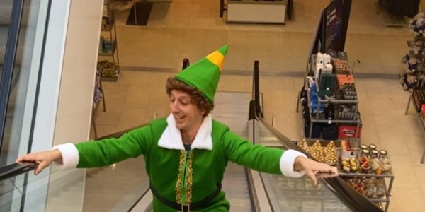 Elf-Impersonator-In-Shopping-Centre
