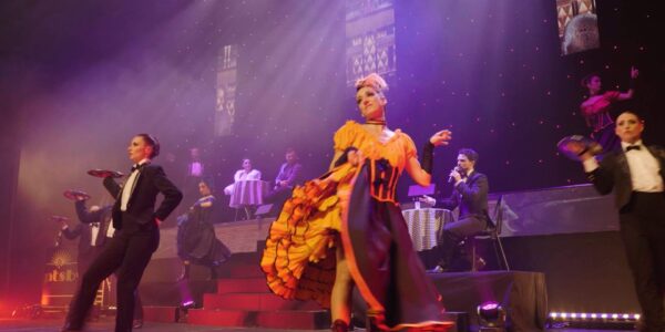 Gatsby-Stage-Performance-For-Productions