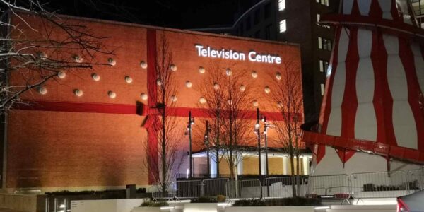 Television-Centre-Red-Bow-Building-Wrap