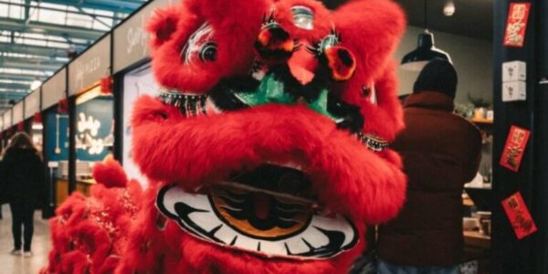 Red-Chinese-Lion-Dancer-In-Shopping-Centre