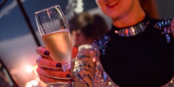 Glass-Of-Prosecco-For-Events