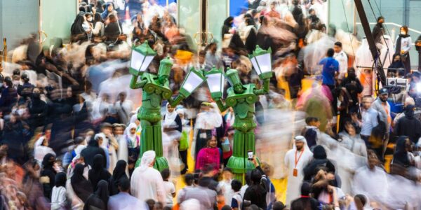 Light-Up-Lamp-Post-Stilt-Walker-At-Sharjah-Book-Festival
