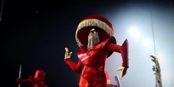 Red-LED-Dance-Show-Wearing-Bespoke-costumes