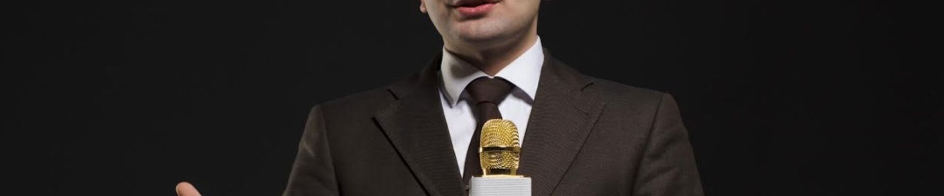 Vladimer-Botsvadze-doing-A-Digital-Innovation-Speech Vladimer-Botsvadze-doing-A-Digital-Innovation-Speech