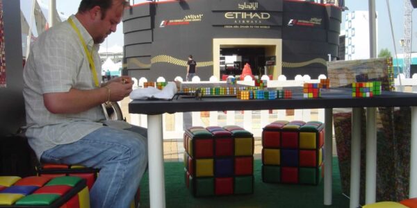 Rubik-Cube-Entertainment-In-Abu-Dhabi