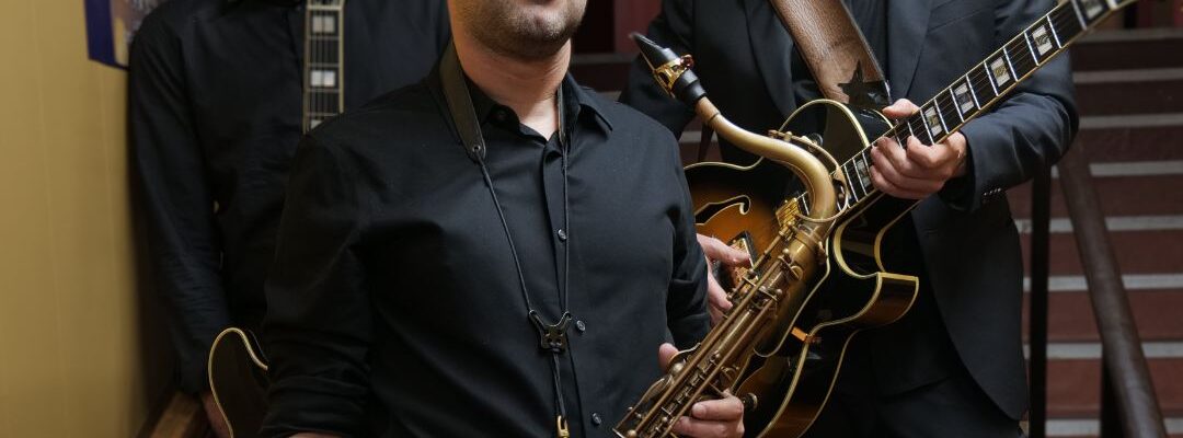 Jazz-Trio-Band-with-Sax-And-Guitars