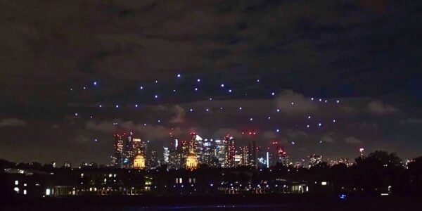 Night-Sky-Drones-Forming