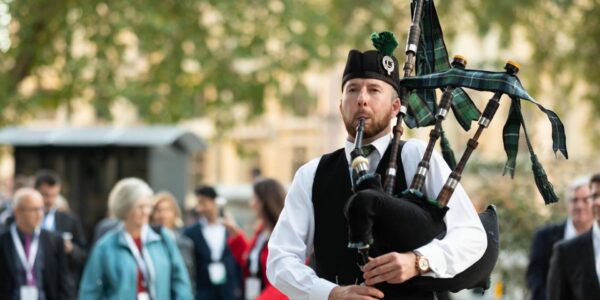 Scottish-Bagpipe-Entertainer-In-Outdoor-Event
