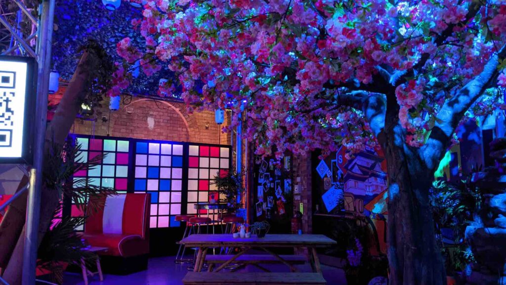 Tokyo themed dining set created and produced for Sidemen After Party. 