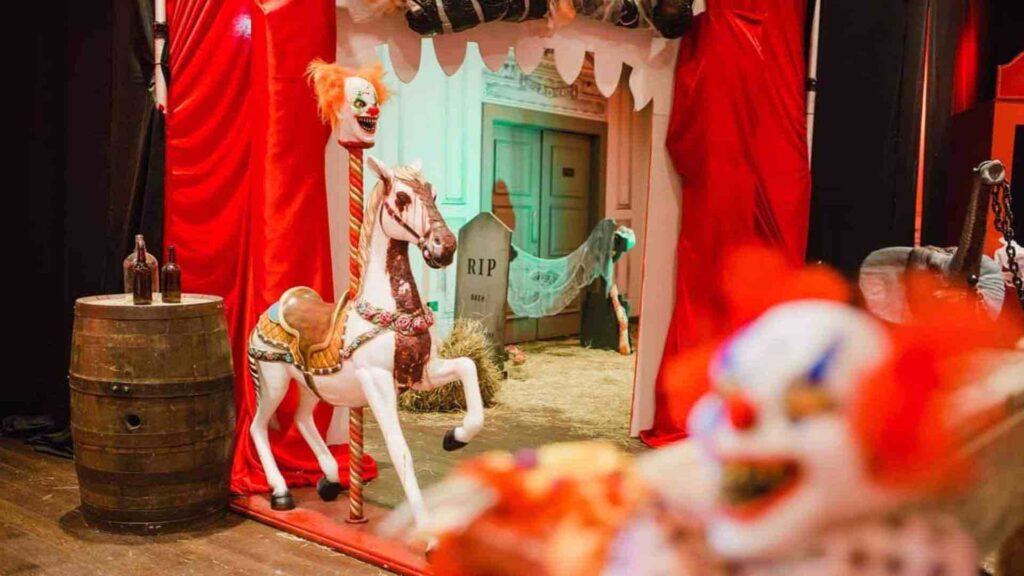 A Halloween Circus graveyard created by our team at Julia Charles.