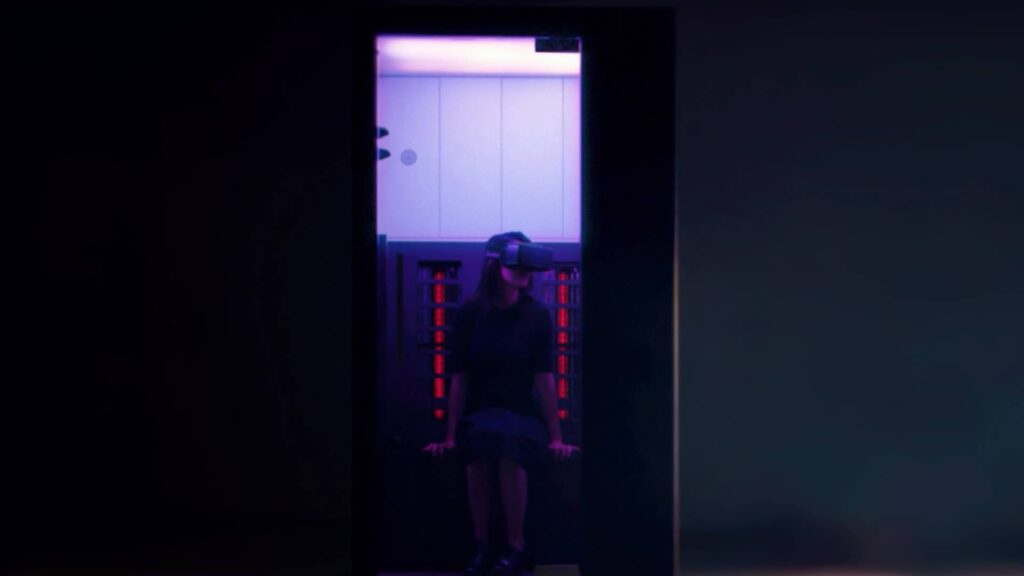 A sensory pod where your guest will experience 360 scents, sounds and visions through the live and VR experience.