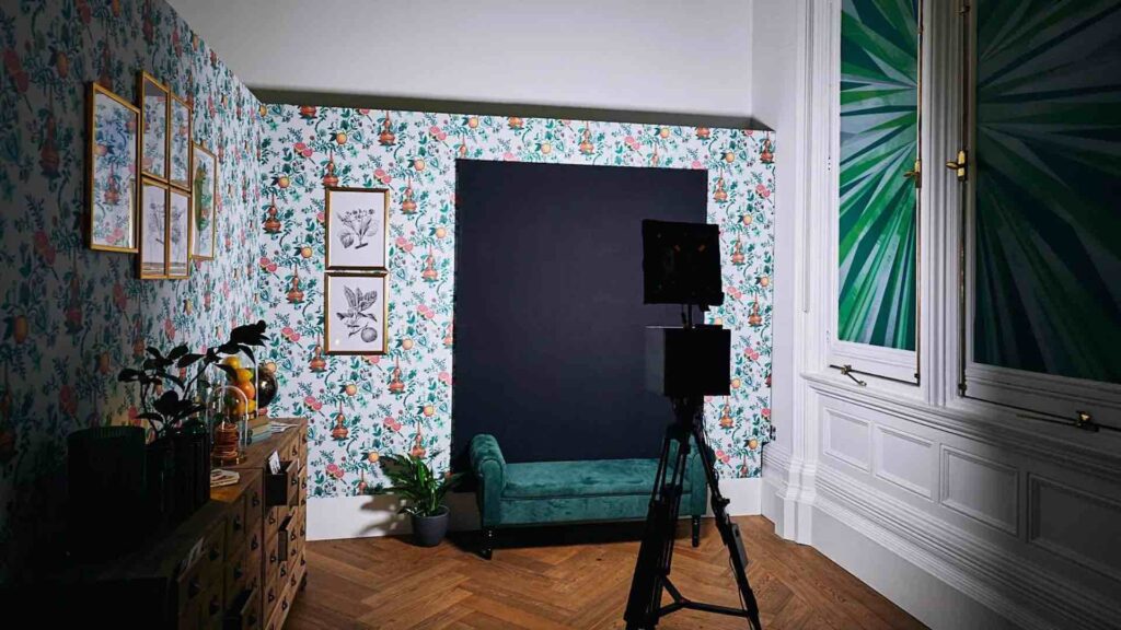 Hire aura photo booth with bespoke backdrop for your UK event.