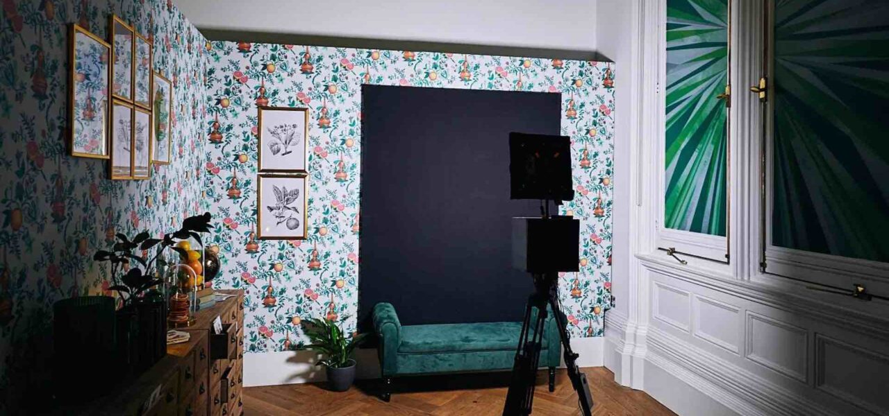 Aura-Photobooth-Bespoke-Backdrop