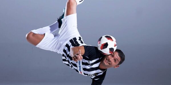 Handstand-Trick-By-Ronaldo-Football-Freestyler