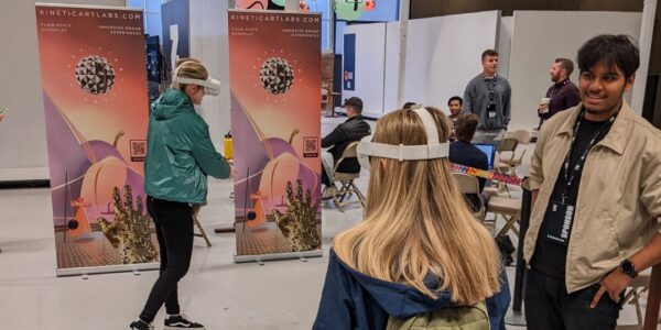 Exhibition-Virtual-Reality-Game-Attraction