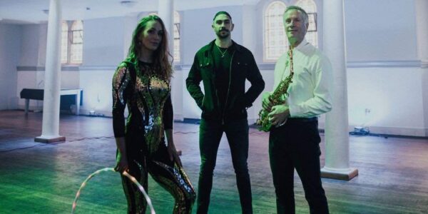 Hire-Immersive-DJ-Group