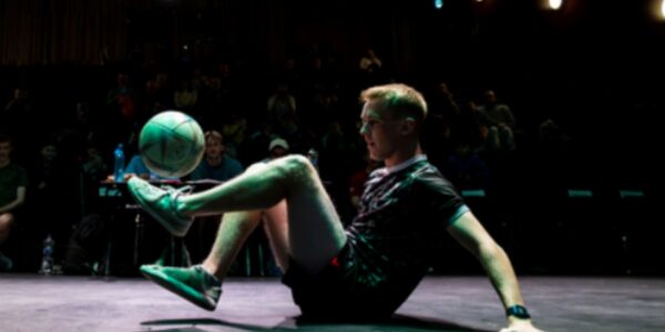  Freestyle-Football-Entertainer
