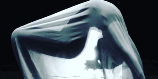 Metamorphosis-Contortion-Act-Under-Sheet