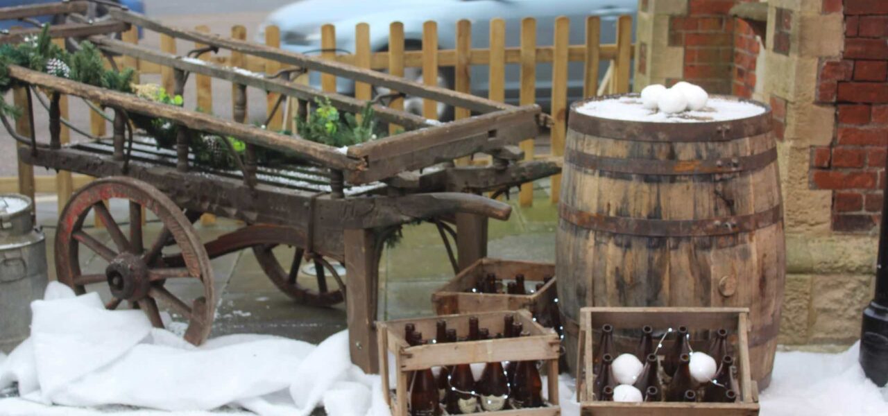 Victorian-Christmas-Cart-And-Bottles