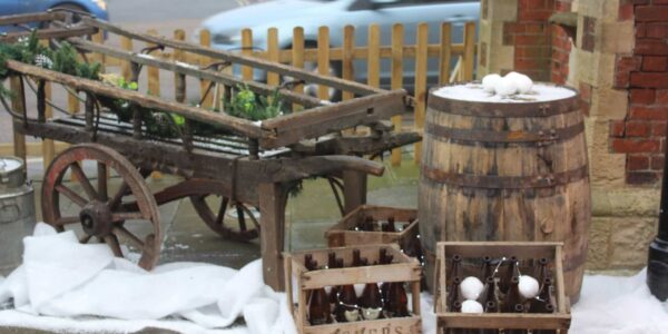 Victorian-Christmas-Cart-And-Bottles