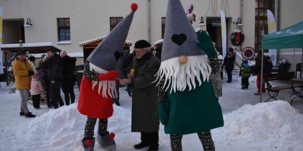 Christmas Gnomes-Walkabout-Entertainment-Festive-Scene