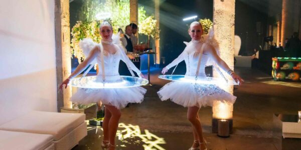 LED-Roaming-Tables-Angelic