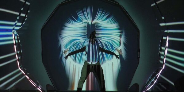 Hire-Video-Mapping-Dancer.jpg