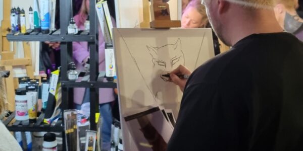 Live-Mural-Artist-Sketching