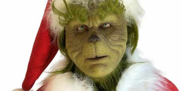 The-Grinch-Performer-Luxury-Performer