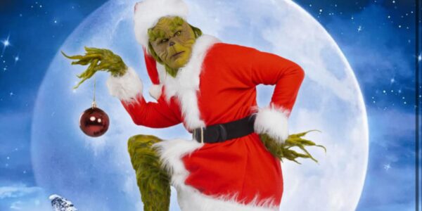 The-Grinch-Performer-Movie-Scene