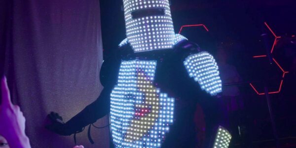 Tron-Entertainment