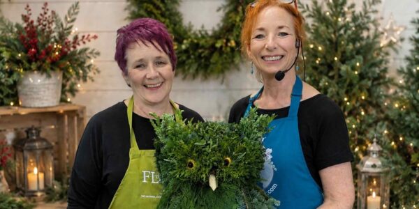 Woodland-Wreath-Making-Animal-Workshop-Professional-Workshops