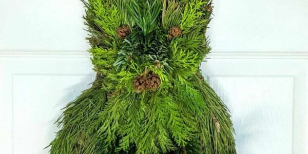 Woodland-Wreath-Making-Workshop-Evergreen-Fox