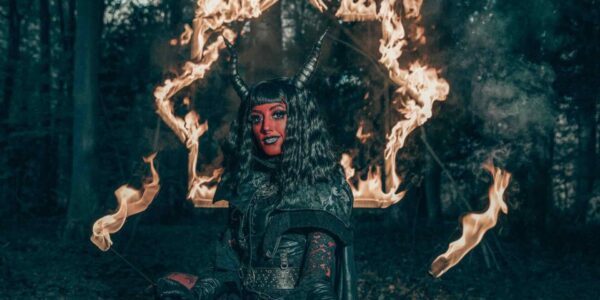 Devil-Fire-Performer-Flame-Star