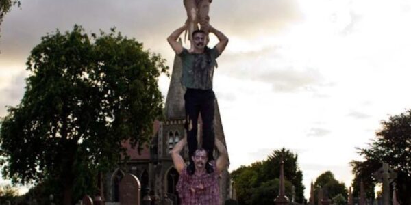 Zombie-Acrobalance-Performers