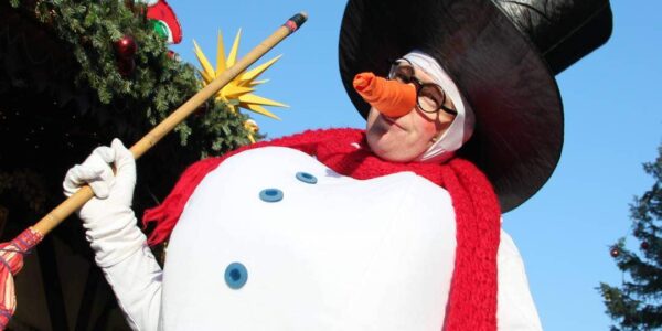 Christmas Entertainer