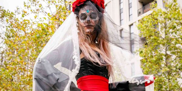 Dia de los Mueros Stilt Walker