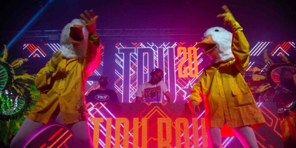 Duck Walkabout Act