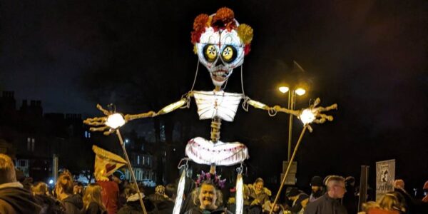 Illuminated Skeleton Puppets