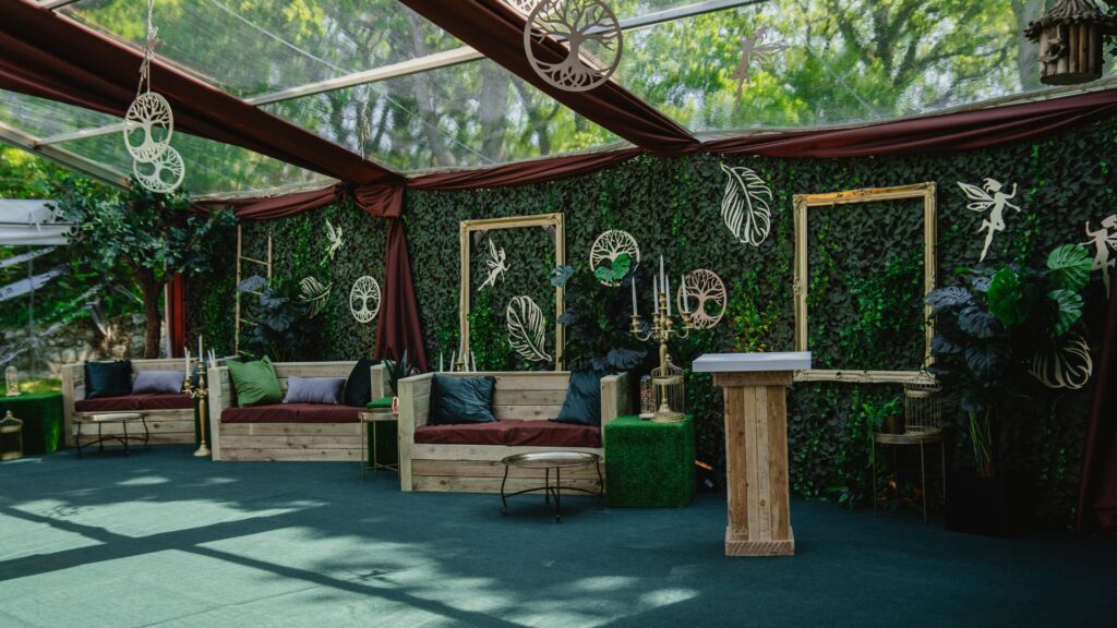 Reusable pallet furniture at a green event