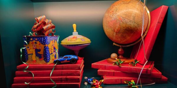 Toyland-Christmas-Prop-Design