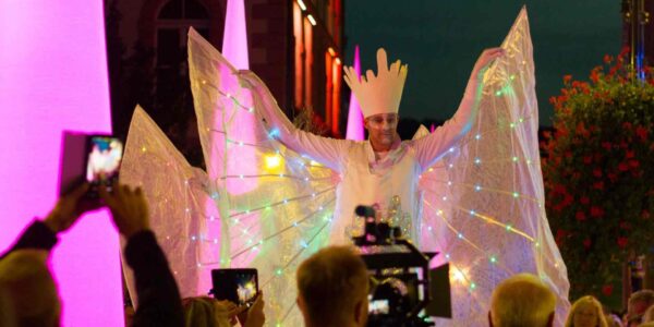 Walkabout LED Angel Entertainers