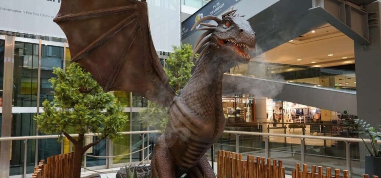 Dragon-Statue-Shopping-Centre-Exhibition.jpeg
