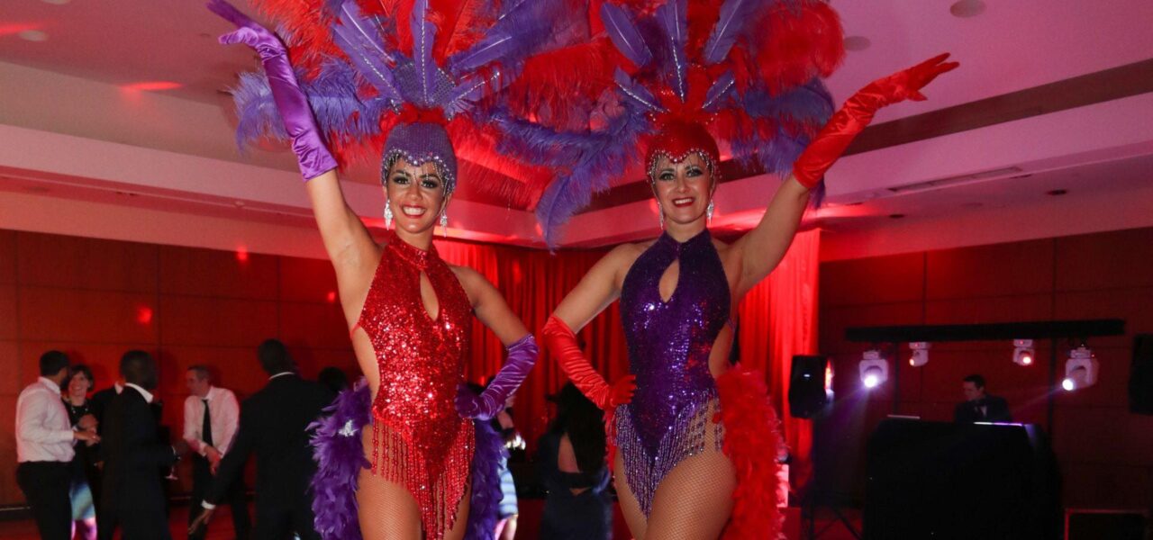 Authentic-Feather-Head-Dress-Show-Girls.jpg
