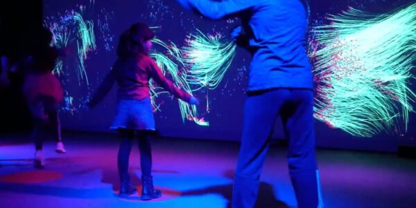 Interactive projection wall for events.