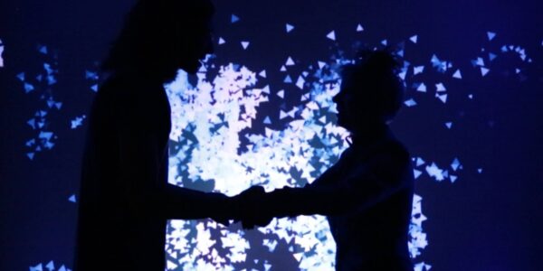 Interactive-LED-Wall-With-People