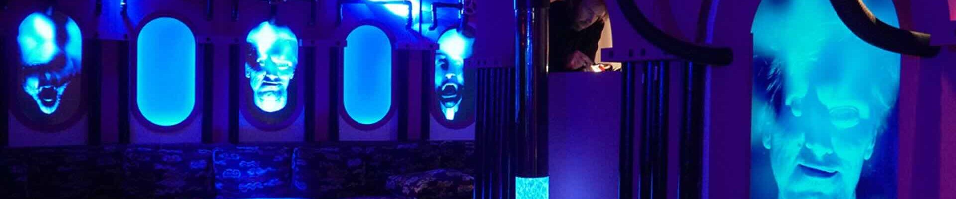Interactive-digital-walls-and-mirrors-blue-lighting