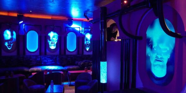 Interactive-digital-walls-and-mirrors-blue-lighting