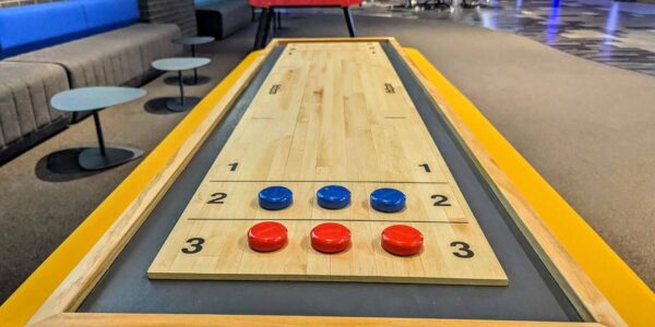 Metaverse-Arcade-Shuffleboard